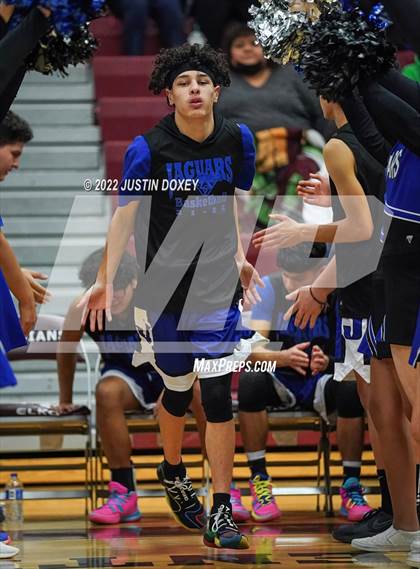 Thumbnail 1 in Eureka vs. Jackpot (NIAA 1A East Boys Semifinals) photogallery.