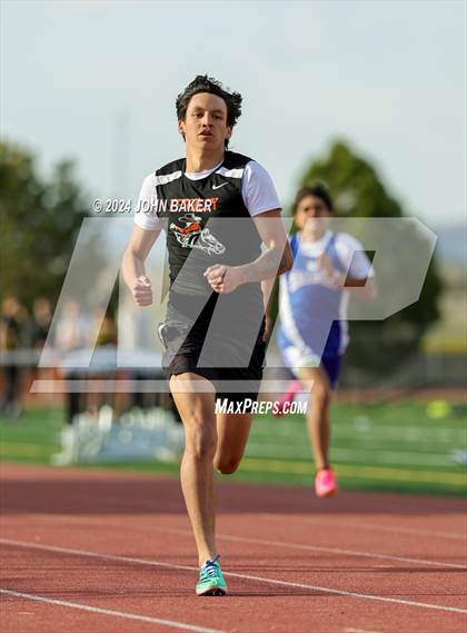 Thumbnail 2 in Fernley Invitational (400M) photogallery.