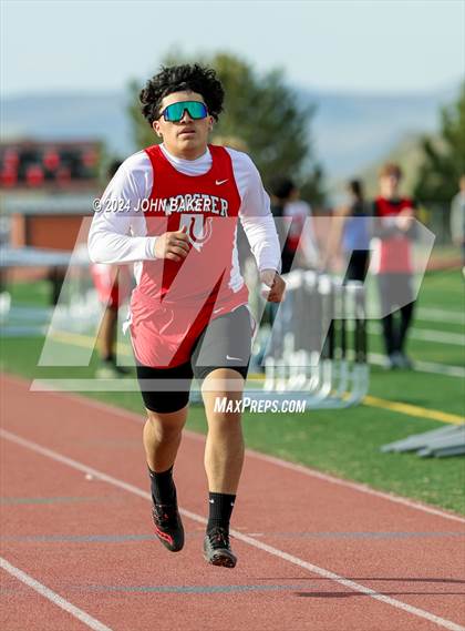 Thumbnail 3 in Fernley Invitational (400M) photogallery.