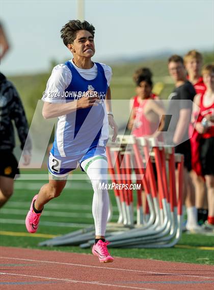 Thumbnail 1 in Fernley Invitational (400M) photogallery.
