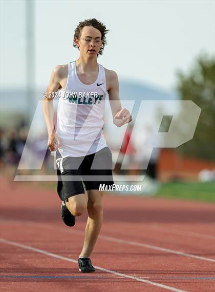 Thumbnail 3 in Fernley Invitational (400M) photogallery.