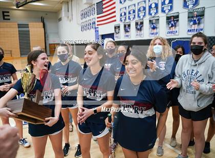 Thumbnail 3 in AIA D1/D2 Badminton Team Awards photogallery.
