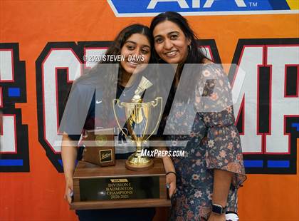 Thumbnail 2 in AIA D1/D2 Badminton Team Awards photogallery.