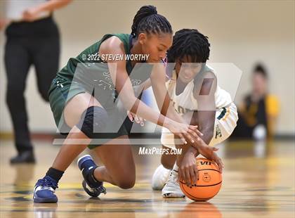 Thumbnail 2 in Southeast Raleigh @ Enloe photogallery.