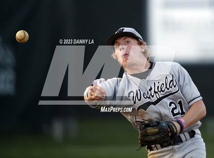 Thumbnail 3 in Westfield @ James Madison photogallery.