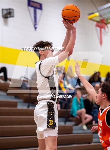 Thumbnail 3 in Thomas Jefferson vs Adams City photogallery.