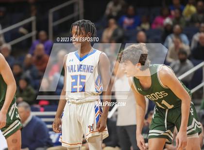 Thumbnail 3 in Malverne vs Carle Place (NYSPHSAA Section 8 Class B Final) photogallery.