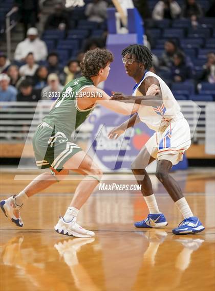Thumbnail 2 in Malverne vs Carle Place (NYSPHSAA Section 8 Class B Final) photogallery.