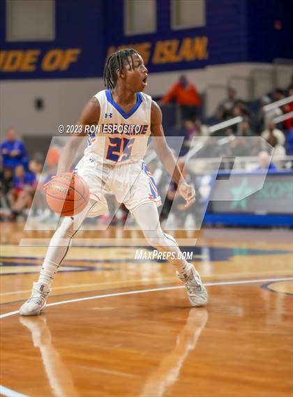 Thumbnail 3 in Malverne vs Carle Place (NYSPHSAA Section 8 Class B Final) photogallery.