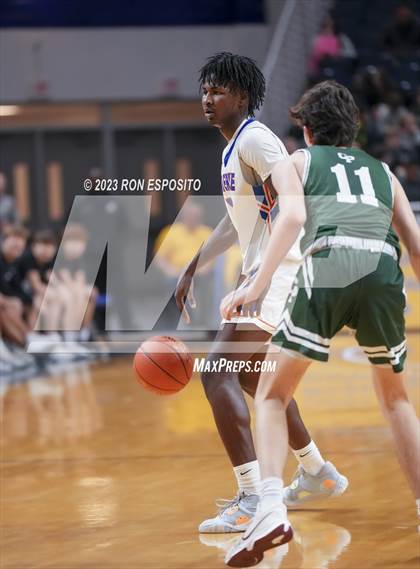 Thumbnail 2 in Malverne vs Carle Place (NYSPHSAA Section 8 Class B Final) photogallery.