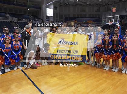 Thumbnail 1 in Malverne vs Carle Place (NYSPHSAA Section 8 Class B Final) photogallery.