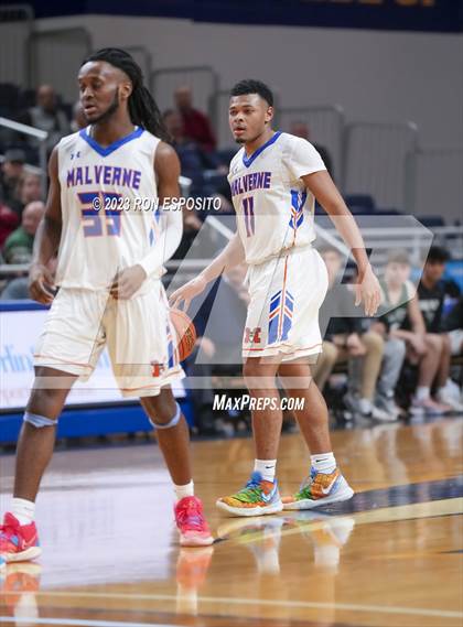 Thumbnail 1 in Malverne vs Carle Place (NYSPHSAA Section 8 Class B Final) photogallery.