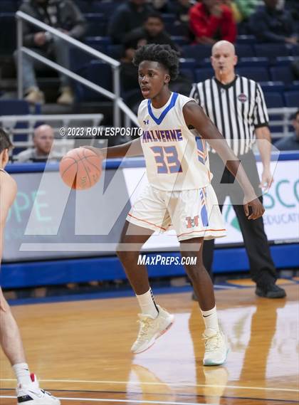 Thumbnail 3 in Malverne vs Carle Place (NYSPHSAA Section 8 Class B Final) photogallery.