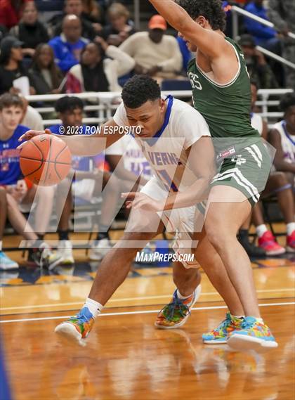 Thumbnail 3 in Malverne vs Carle Place (NYSPHSAA Section 8 Class B Final) photogallery.