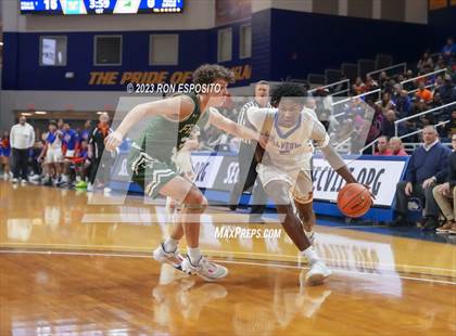 Thumbnail 1 in Malverne vs Carle Place (NYSPHSAA Section 8 Class B Final) photogallery.