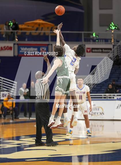 Thumbnail 3 in Malverne vs Carle Place (NYSPHSAA Section 8 Class B Final) photogallery.