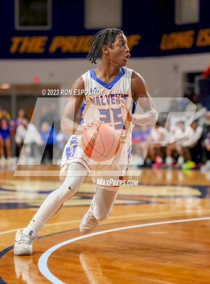 Thumbnail 1 in Malverne vs Carle Place (NYSPHSAA Section 8 Class B Final) photogallery.