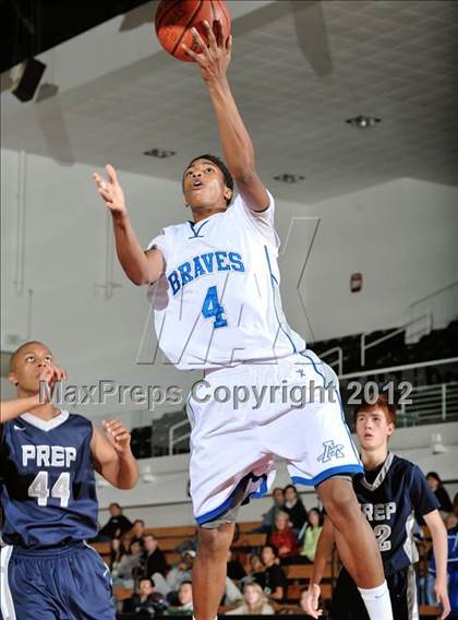 Thumbnail 2 in Alta Loma vs. Flintridge Prep (So Cal Shootout) photogallery.