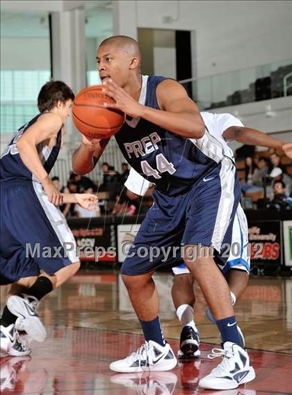 Thumbnail 1 in Alta Loma vs. Flintridge Prep (So Cal Shootout) photogallery.