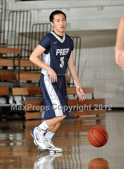 Thumbnail 3 in Alta Loma vs. Flintridge Prep (So Cal Shootout) photogallery.