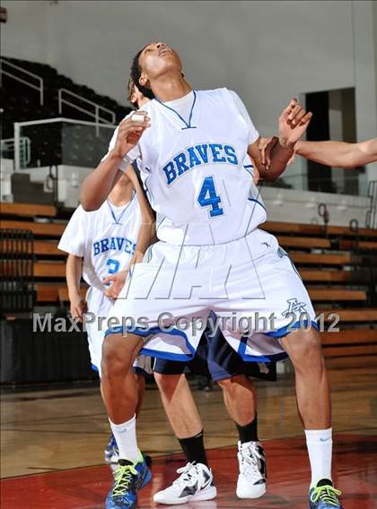 Thumbnail 1 in Alta Loma vs. Flintridge Prep (So Cal Shootout) photogallery.