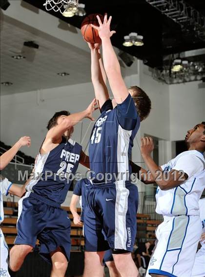Thumbnail 1 in Alta Loma vs. Flintridge Prep (So Cal Shootout) photogallery.