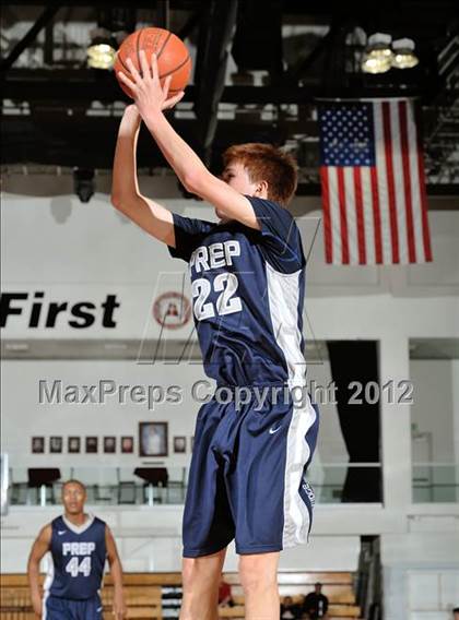 Thumbnail 2 in Alta Loma vs. Flintridge Prep (So Cal Shootout) photogallery.