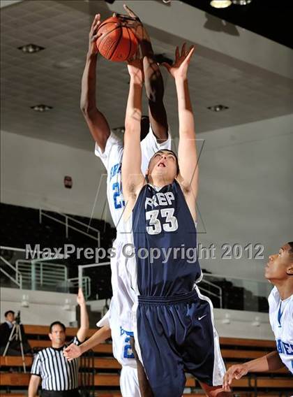 Thumbnail 1 in Alta Loma vs. Flintridge Prep (So Cal Shootout) photogallery.
