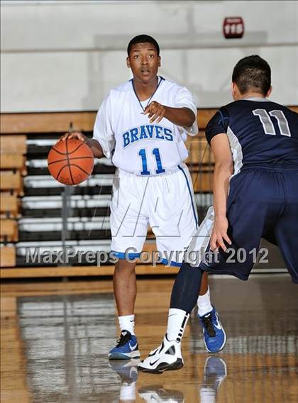Thumbnail 1 in Alta Loma vs. Flintridge Prep (So Cal Shootout) photogallery.