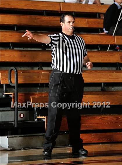 Thumbnail 3 in Alta Loma vs. Flintridge Prep (So Cal Shootout) photogallery.