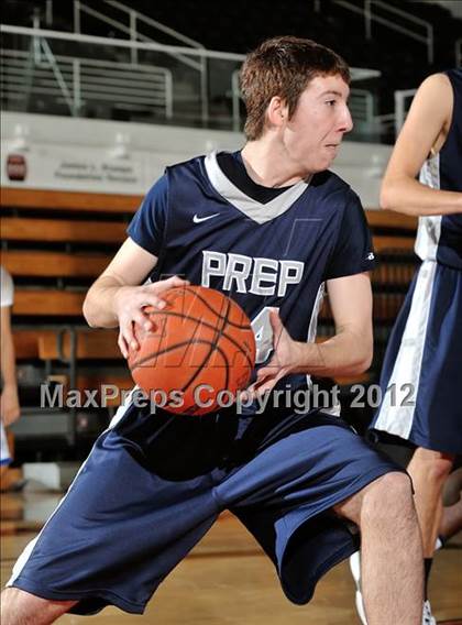 Thumbnail 1 in Alta Loma vs. Flintridge Prep (So Cal Shootout) photogallery.