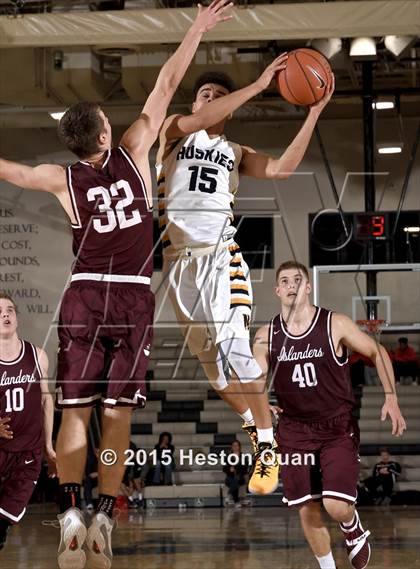 Thumbnail 2 in JW North vs. Mercer Island (MaxPreps Holiday Classic) photogallery.