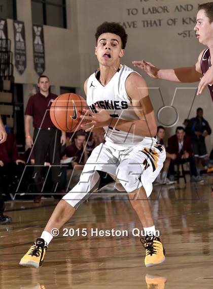 Thumbnail 3 in JW North vs. Mercer Island (MaxPreps Holiday Classic) photogallery.