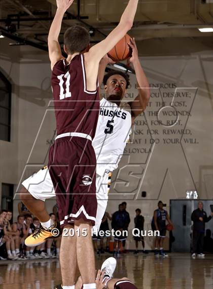 Thumbnail 3 in JW North vs. Mercer Island (MaxPreps Holiday Classic) photogallery.