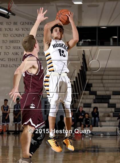 Thumbnail 3 in JW North vs. Mercer Island (MaxPreps Holiday Classic) photogallery.