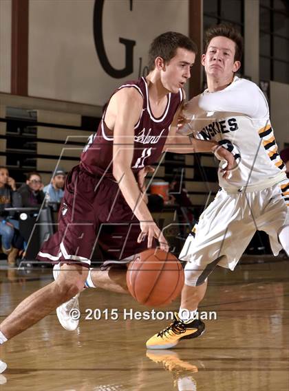 Thumbnail 3 in JW North vs. Mercer Island (MaxPreps Holiday Classic) photogallery.