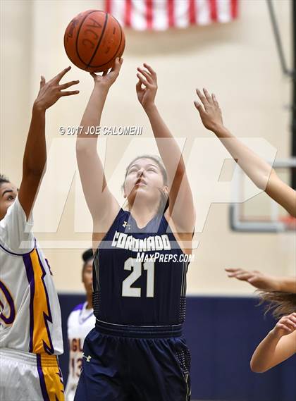 Thumbnail 2 in Coronado vs Brackenridge (SAISD Invitational) photogallery.