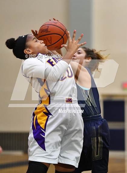 Thumbnail 2 in Coronado vs Brackenridge (SAISD Invitational) photogallery.
