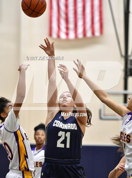 Thumbnail 3 in Coronado vs Brackenridge (SAISD Invitational) photogallery.