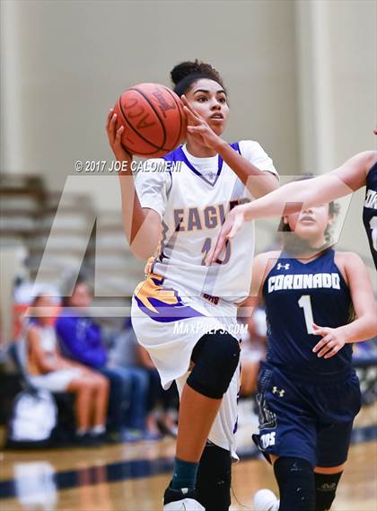 Thumbnail 1 in Coronado vs Brackenridge (SAISD Invitational) photogallery.