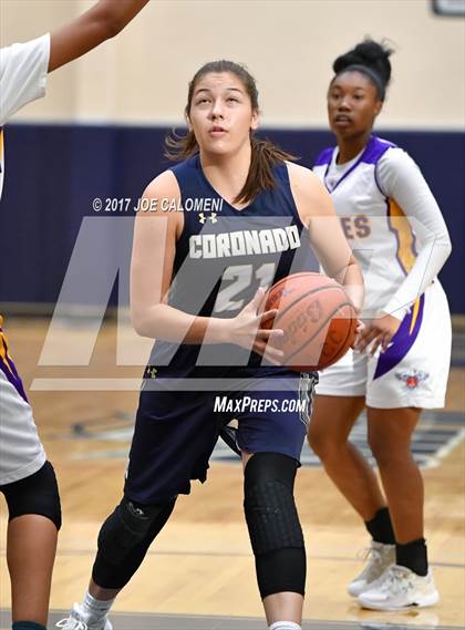 Thumbnail 3 in Coronado vs Brackenridge (SAISD Invitational) photogallery.