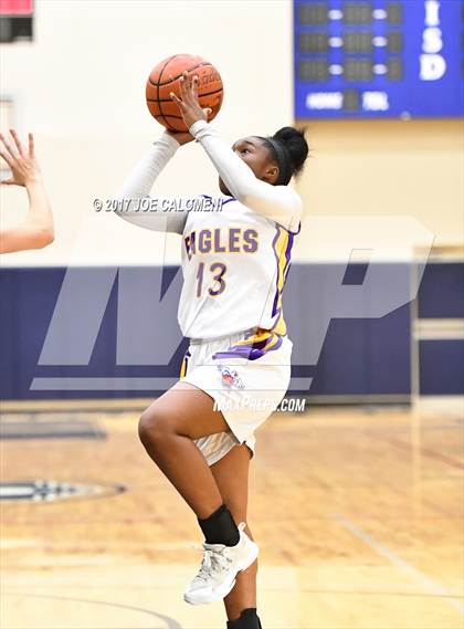 Thumbnail 1 in Coronado vs Brackenridge (SAISD Invitational) photogallery.