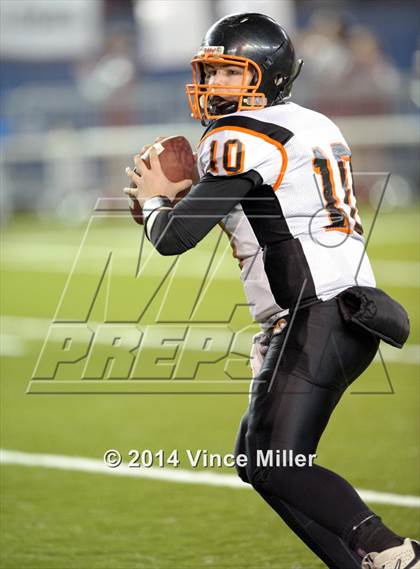 Thumbnail 3 in Napavine vs Okanagan (WIAA 2B Final) photogallery.