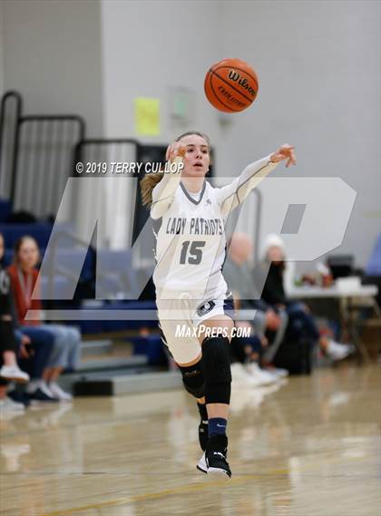 Thumbnail 3 in Timpanogos vs. American Heritage (South Mountain Holiday Classic) photogallery.
