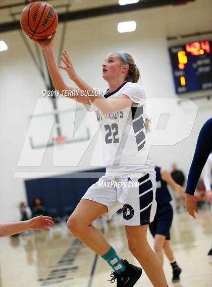 Thumbnail 2 in Timpanogos vs. American Heritage (South Mountain Holiday Classic) photogallery.