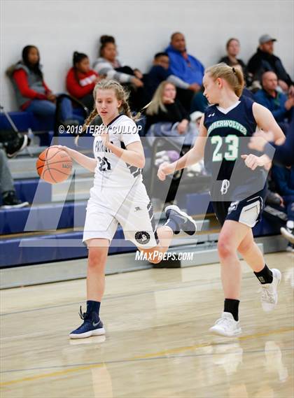 Thumbnail 3 in Timpanogos vs. American Heritage (South Mountain Holiday Classic) photogallery.
