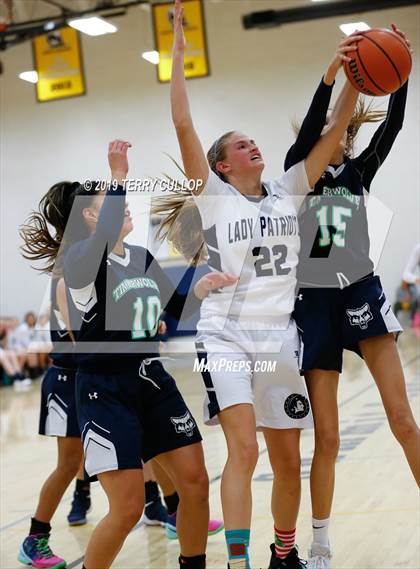 Thumbnail 2 in Timpanogos vs. American Heritage (South Mountain Holiday Classic) photogallery.