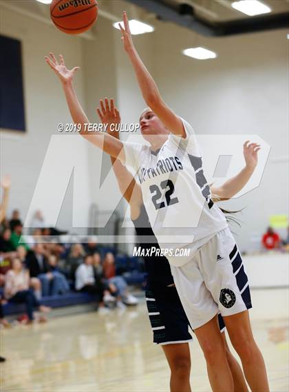 Thumbnail 3 in Timpanogos vs. American Heritage (South Mountain Holiday Classic) photogallery.