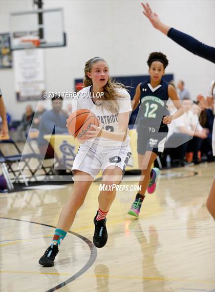 Thumbnail 2 in Timpanogos vs. American Heritage (South Mountain Holiday Classic) photogallery.