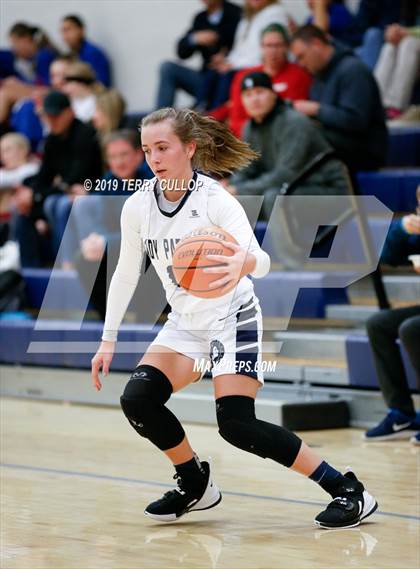 Thumbnail 2 in Timpanogos vs. American Heritage (South Mountain Holiday Classic) photogallery.